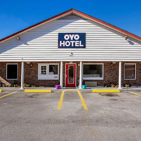 Oyo Hotel Ridgeland East Экстерьер фото